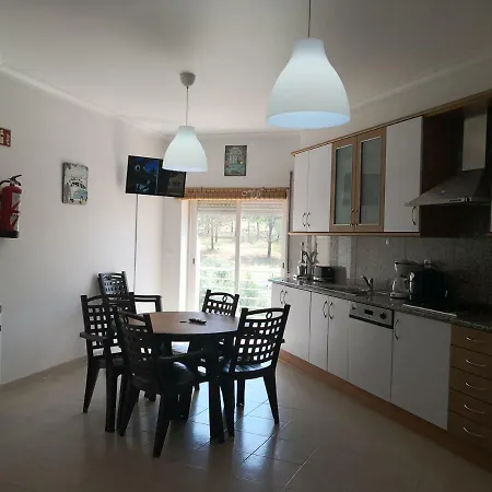 Апартаменты Casa De Praia - Эрисейра